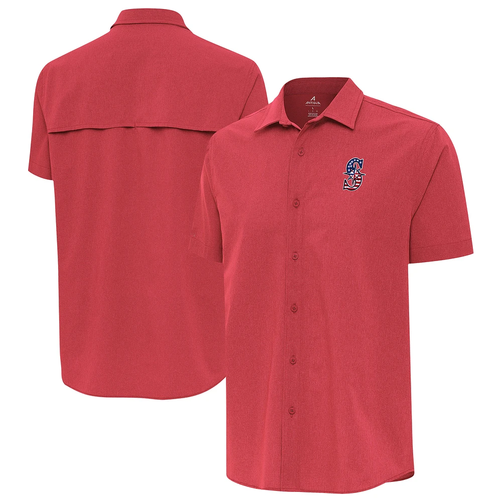 Men's Antigua Seattle Mariners Activate Stars and Stripes Team Logo Short Sleeve Button-Up Shirt