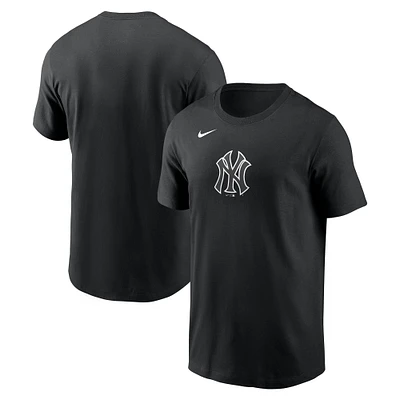 Men's Nike Black New York Yankees Color Pop T-Shirt