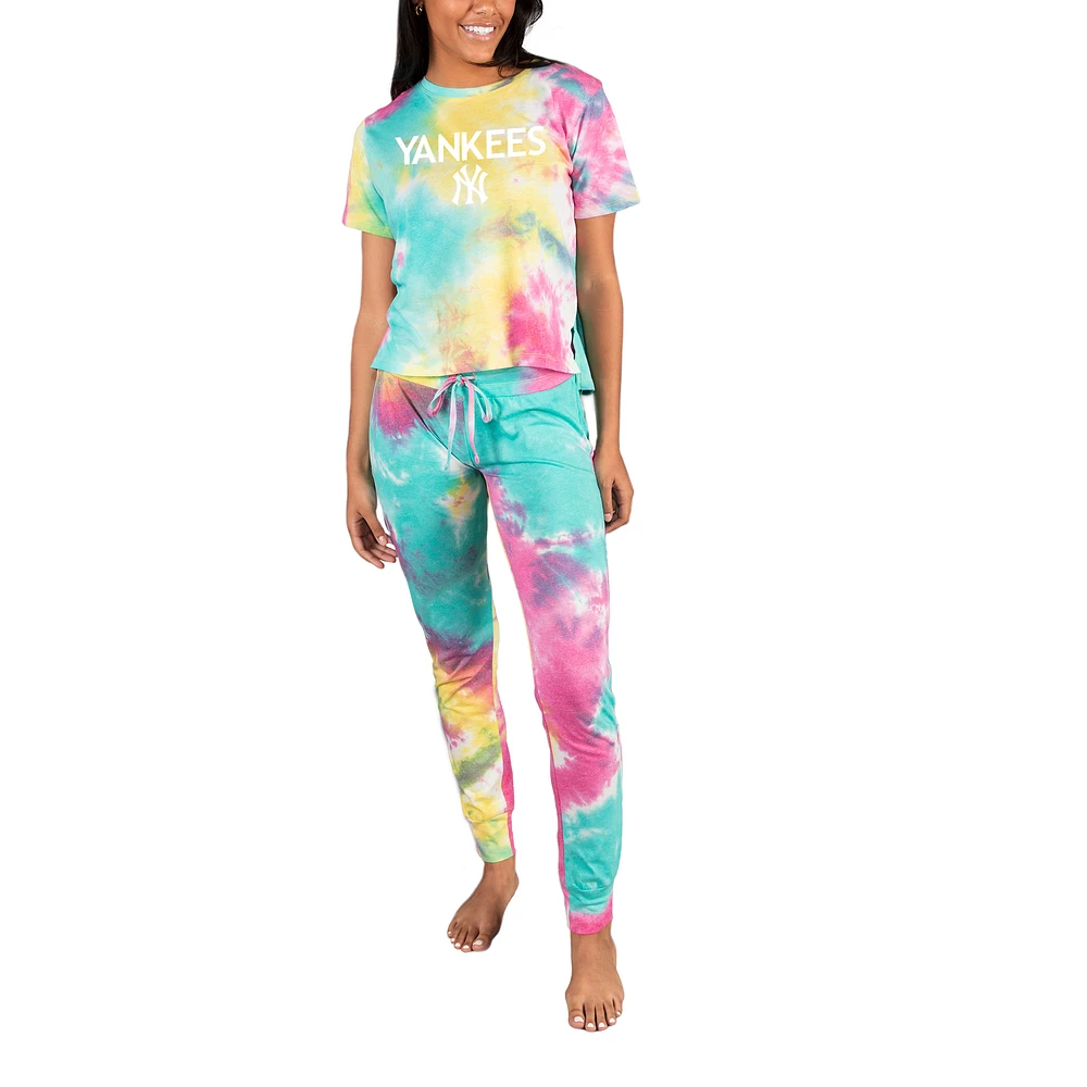 Women's Concepts Sport New York Yankees Velodrome Tie-Dye Top & Jogger Pants Set