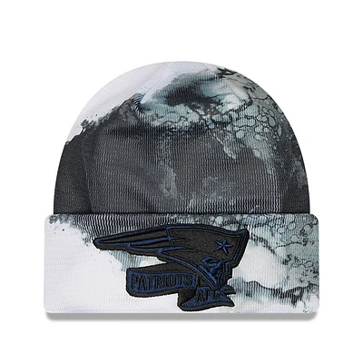 Men's New Era Black New England Patriots 2022 Sideline Ink Dye Tonal Cuffed Knit Hat