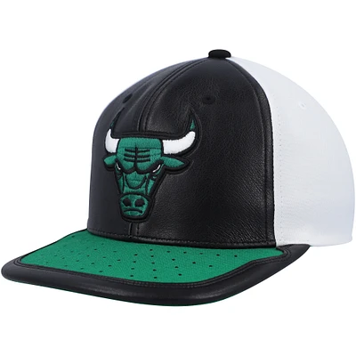 Men's Mitchell & Ness / Chicago Bulls Day One Snapback Hat