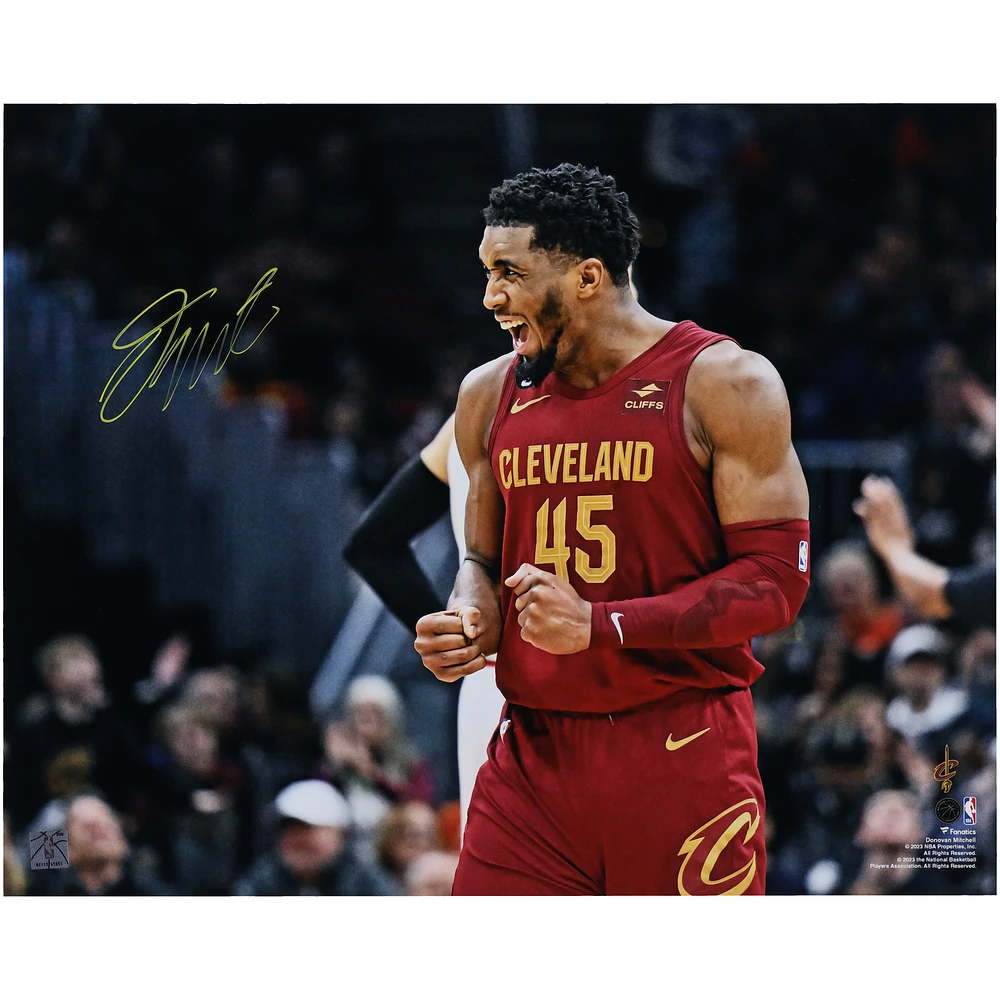 Donovan Mitchell Cleveland Cavaliers Autographed 16" x 20" 71-Point Game Celebration Photograph