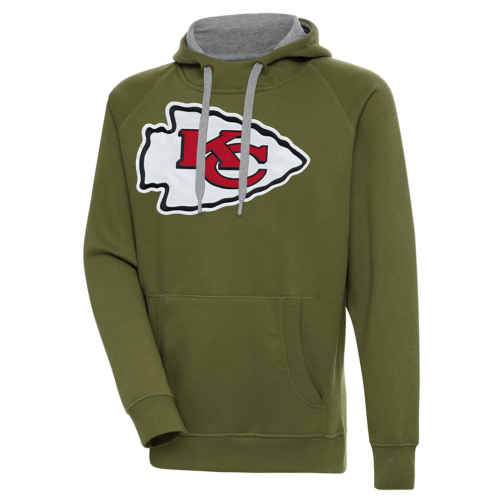 Men's Antigua Olive Kansas City Chiefs Primary Logo Victory Pullover Hoodie