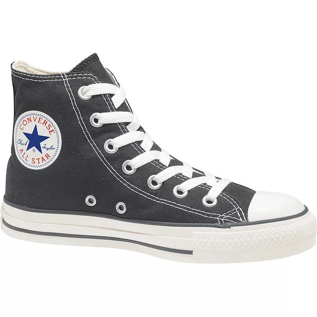 white converse sport chek