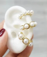 K ear cuff