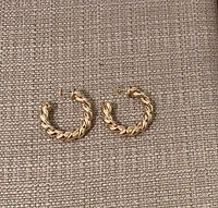 K  gold hoops /droops
