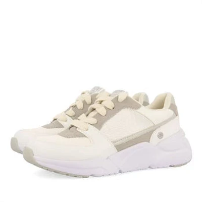 Gioseppo Tobati white