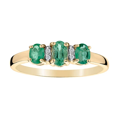 Genuine Emerald Diamond Ring, 10kt Yellow Gold......................NOW