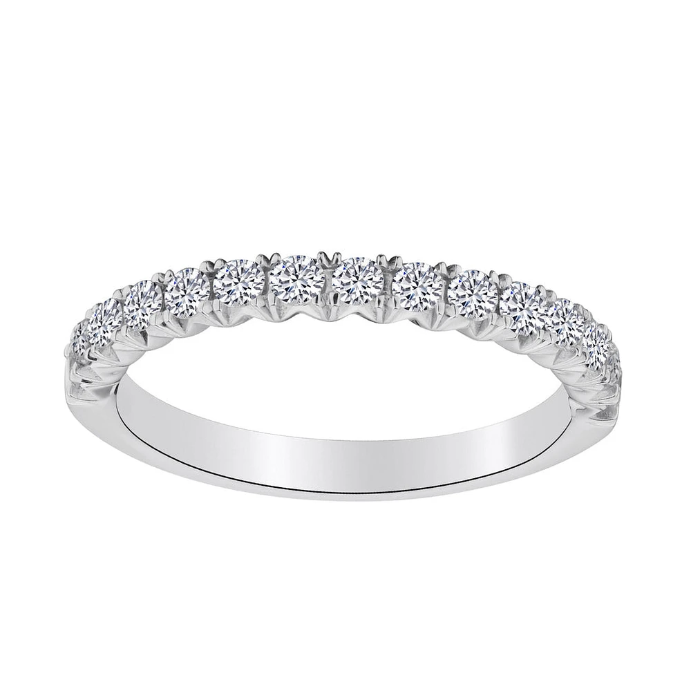 50 Carat of Diamonds "Luxury" Ring