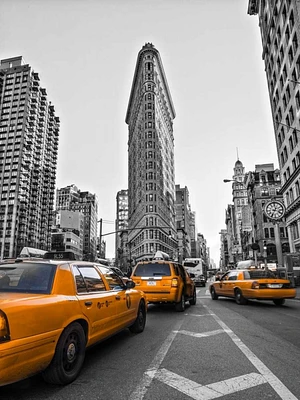 Assaf Frank - Traffic front of Flatiron Building, Manhattan, New York