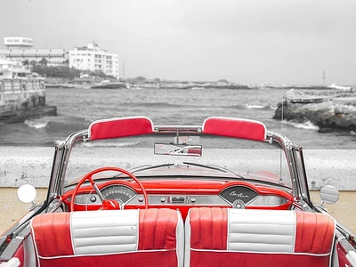 Assaf Frank - Vintage car near the beach Cuba