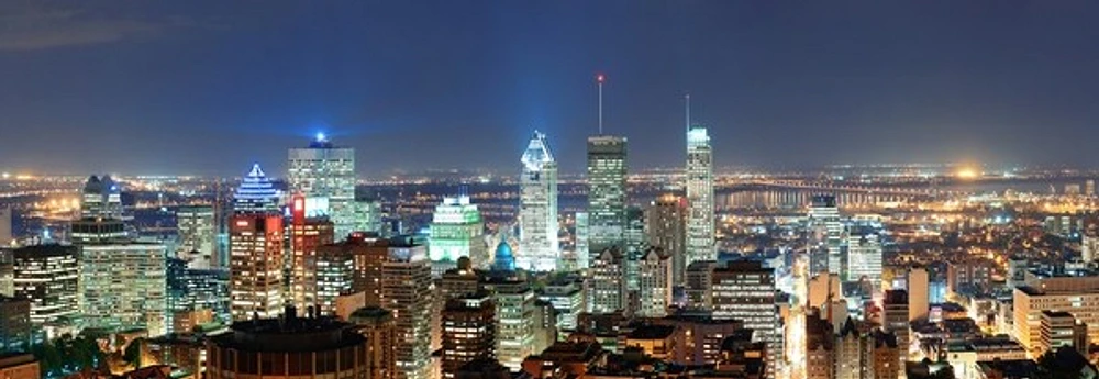 Jeremy Dunn - Montreal Dusk Panorama