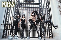 Kiss Group  
