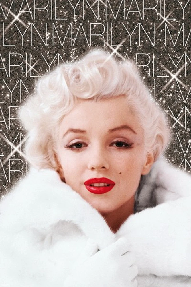 Marilyn Monroe - White Coat