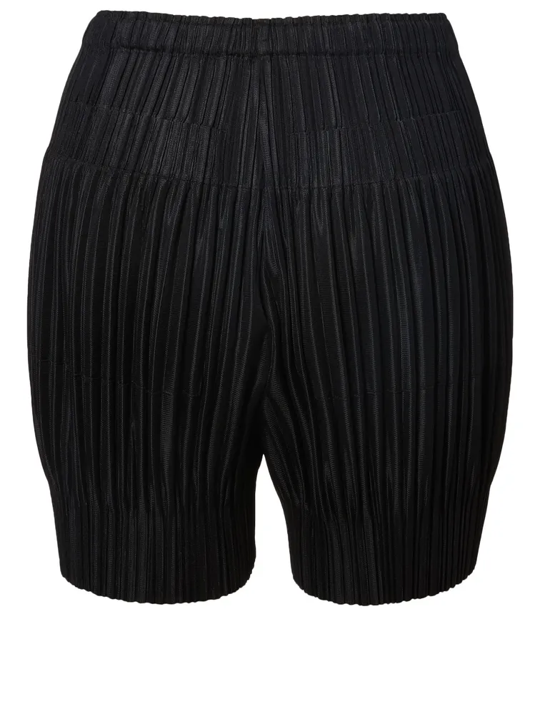 Fluffy Basics Pleated Shorts