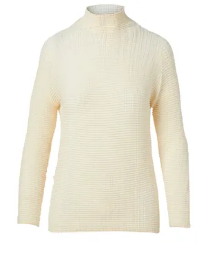 Pleats Turtleneck Top