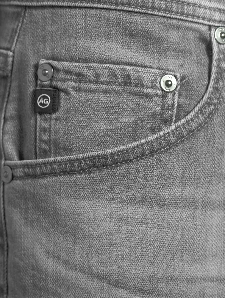 Everett Slim Straight Jeans