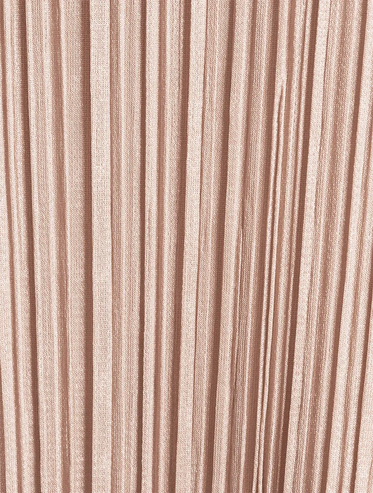 Monthly Colour April Top