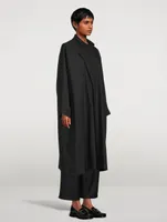 Extra-Wide Sloped Shoulder Raincoat