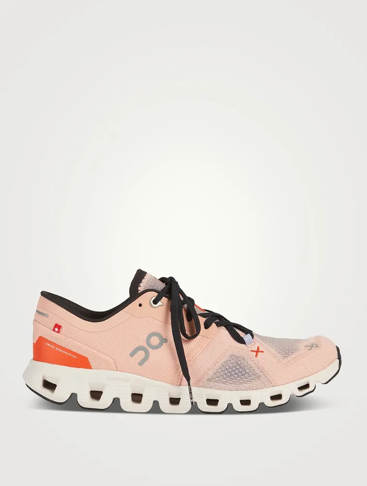 Cloud X 3 Sneakers