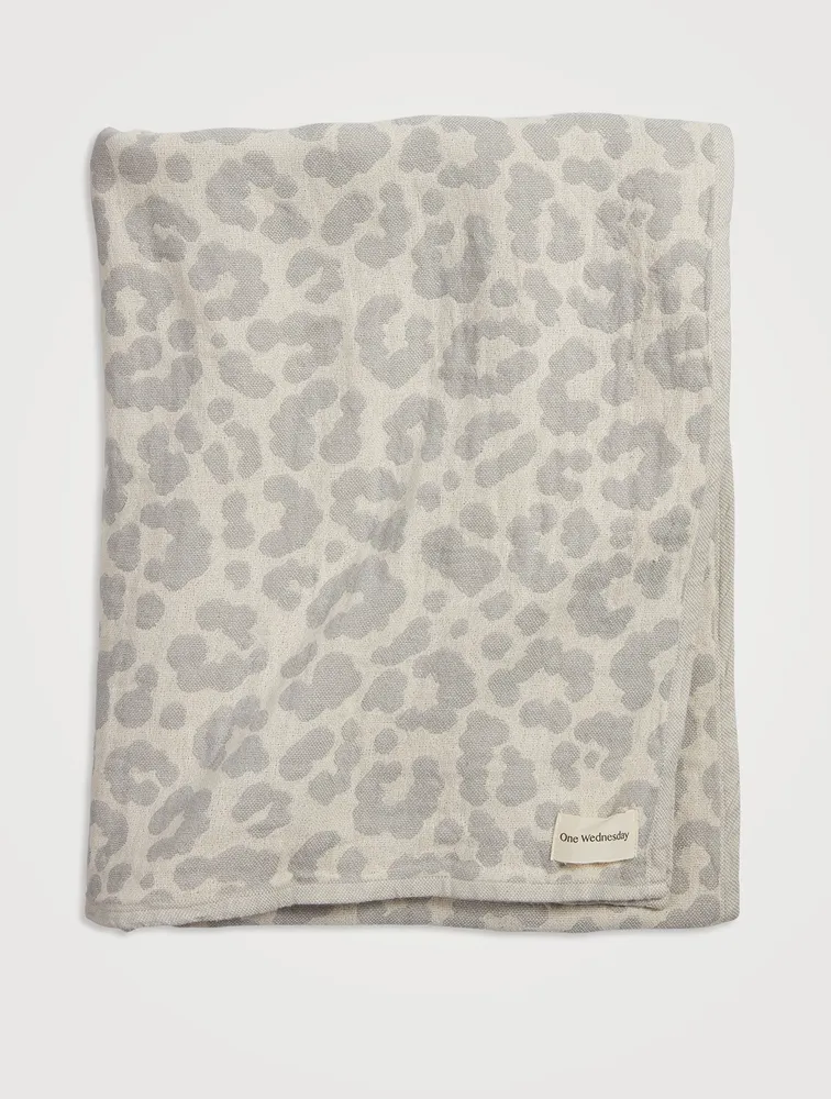 Universal Throw-Grey Leopard