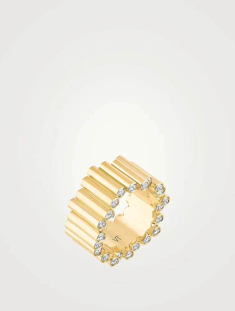 Large Edge 18K Gold Ring With Diamonds