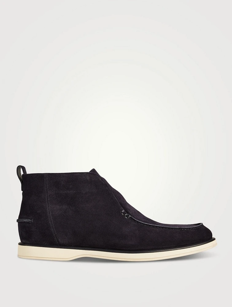 Carlton Suede Desert Boots