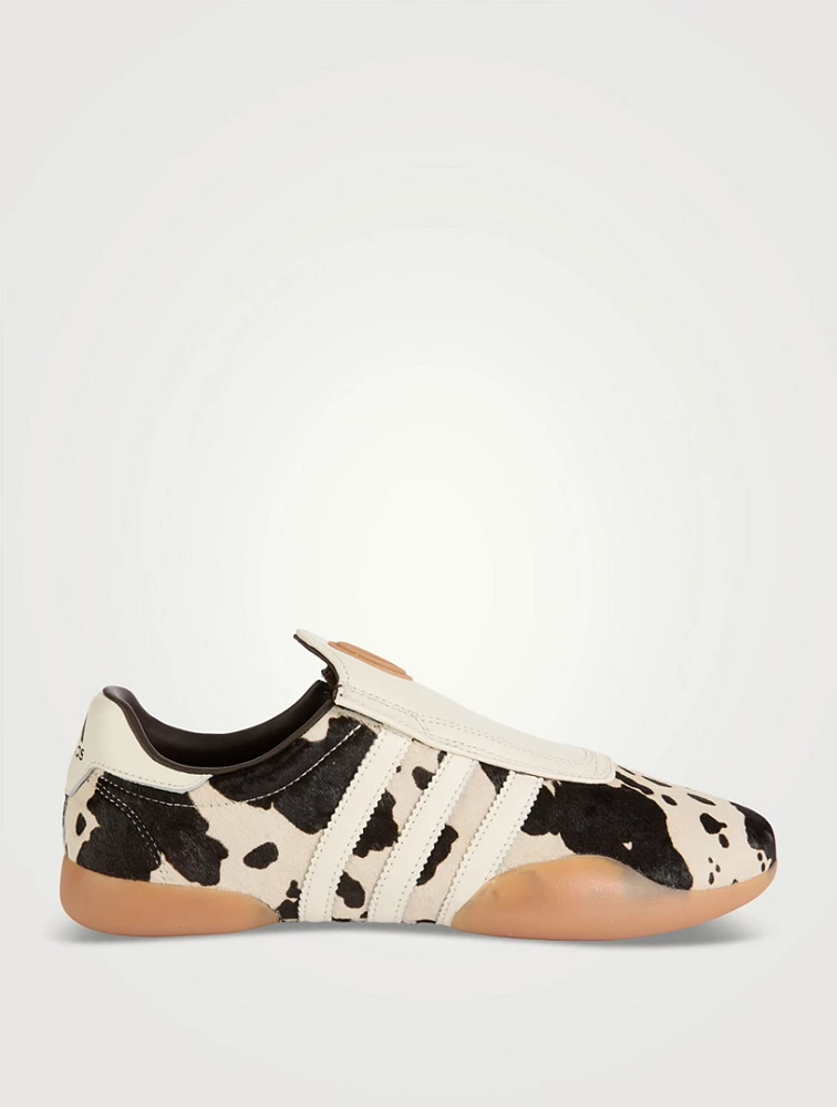 Taekwondo Mei Pony Hair Sneakers Cow Print