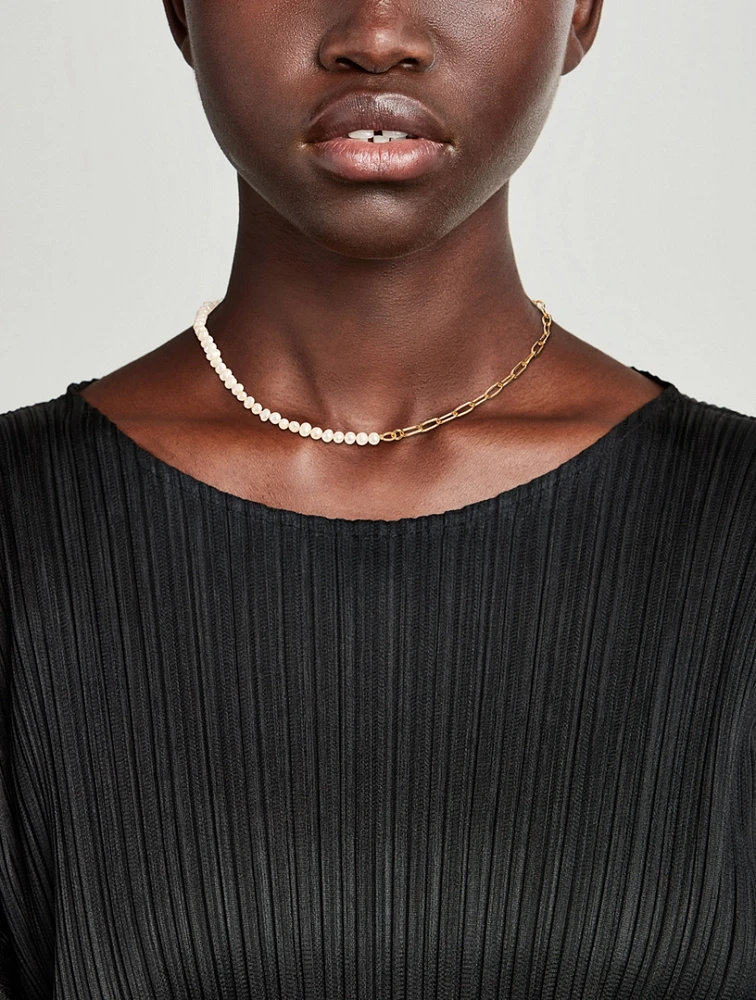 Who's That Pearl Necklace