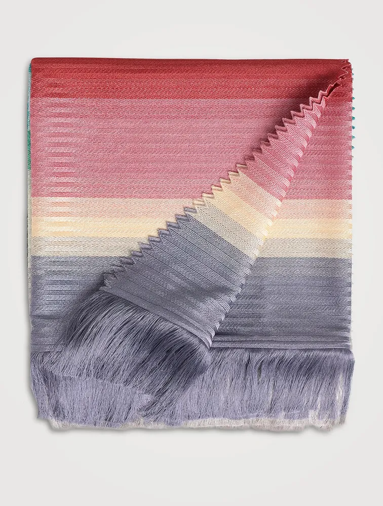 Yolan Throw