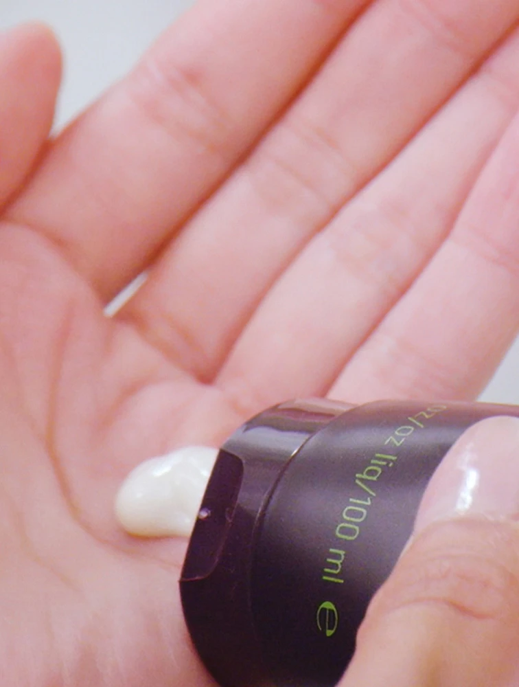 Invati Ultra Advanced™ Fortifying Leave-in Treatment