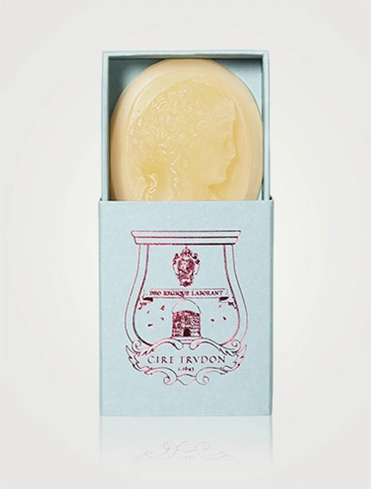 Gloria Holiday Cameo Scented Wax Gift