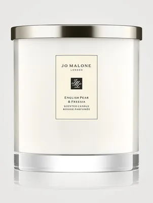 English Pear & Freesia Luxury Candle