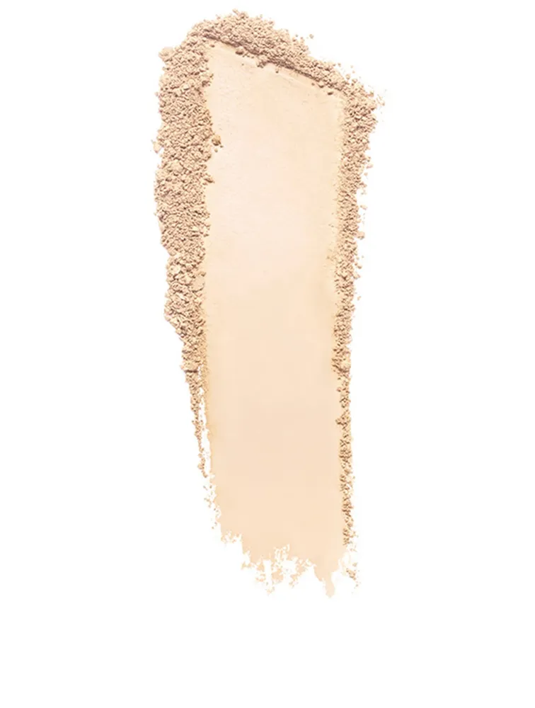 Double Wear Stay-In-Place Matte Powder Foundation
