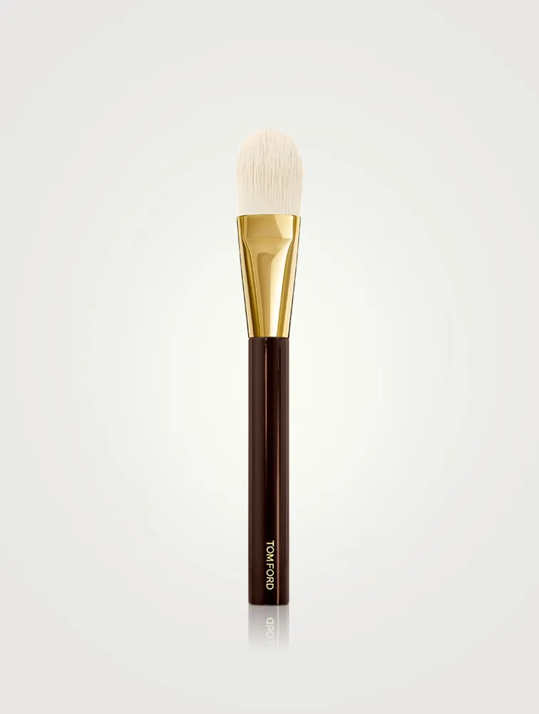 Foundation Brush 01