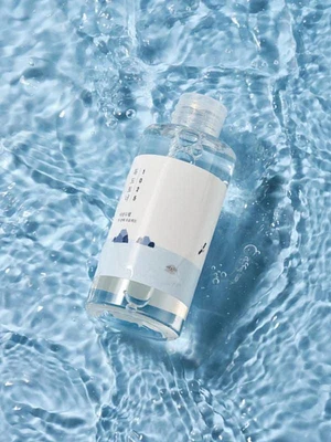 Toner Dokdo Round Lab 1025 Un tonique qui exfolie et hydrate votre peau.