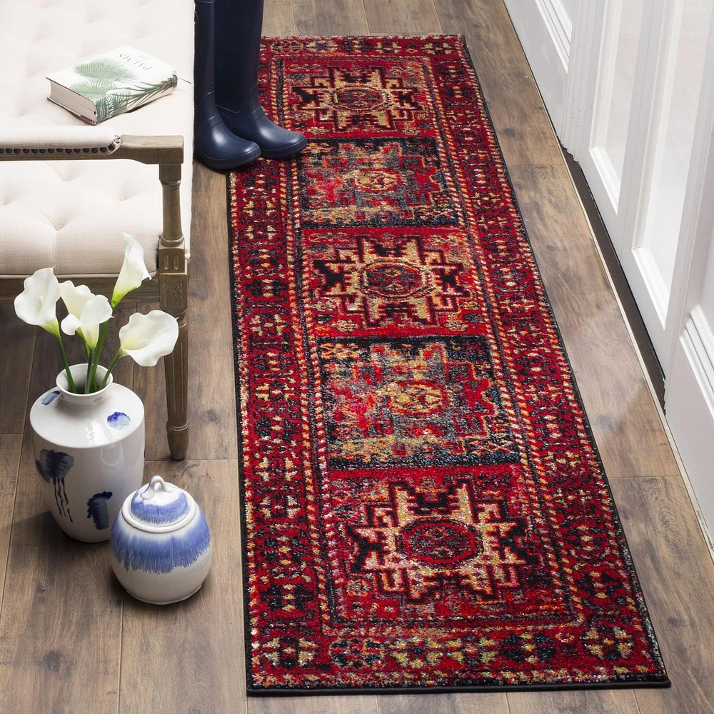 SAFAVIEH Vintage Hamadan Edin Traditional Area Rug