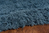 New Flokati 1400gr 2'4" x 4'8" Accent Rug, Denim Blue