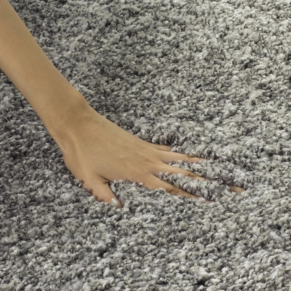 Safavieh California Solid Plush Shag Area Rug
