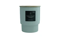 HOMETRENDS Scented Candle