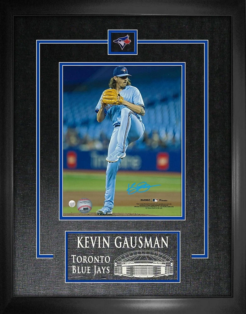 Kevin Gausman Photo Dédicacée 8x10 Encadrée Toronto Blue Jays Bleu Clair Debout