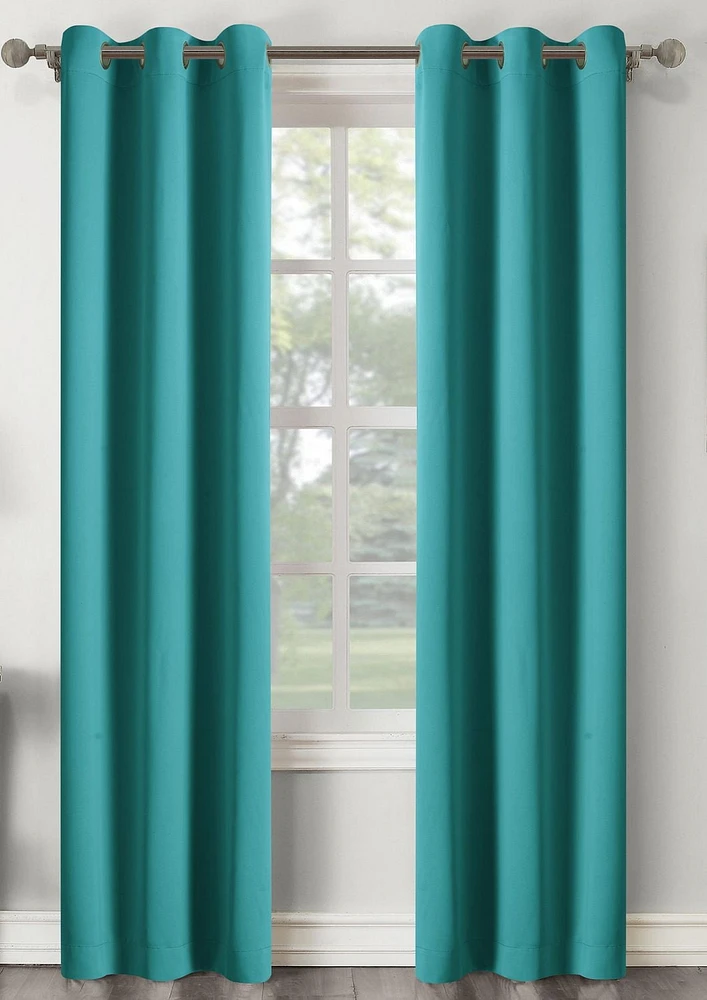 Room Darkening Solid Grommet Window Panel