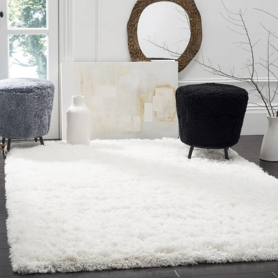 SAFAVIEH Polar Abbot Solid Extreme Plush Shag Area Rug