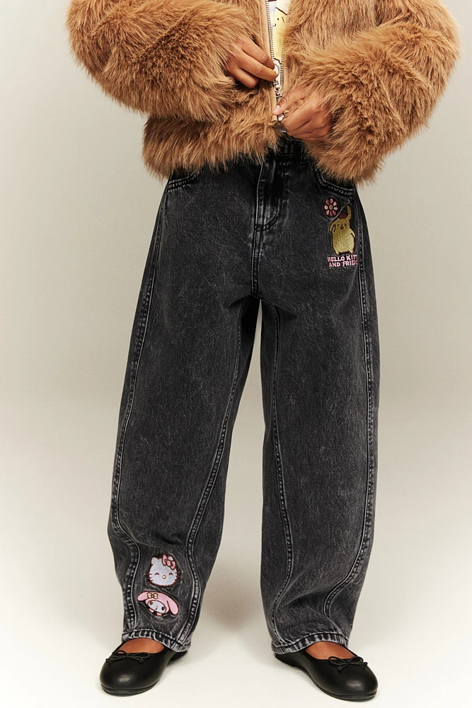 Appliquéd Jeans
