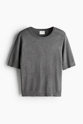 Fine-knit Top
