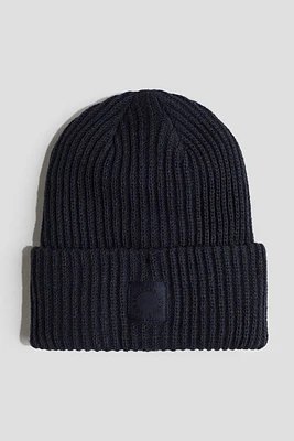 Appliquéd Beanie