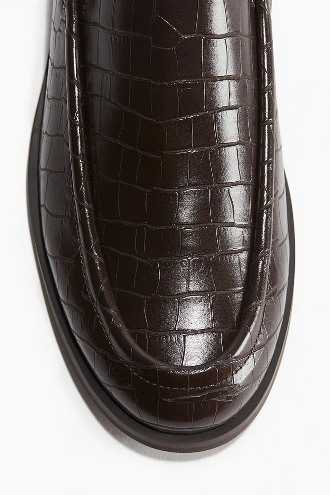Crocodile-Patterned Loafers