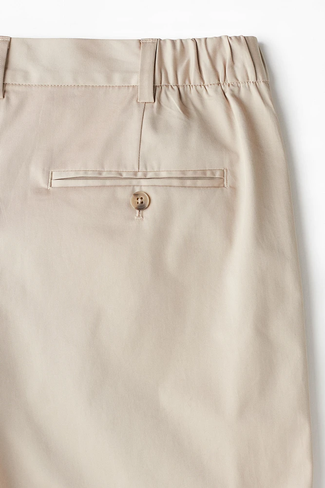 Short chino à coupe classique