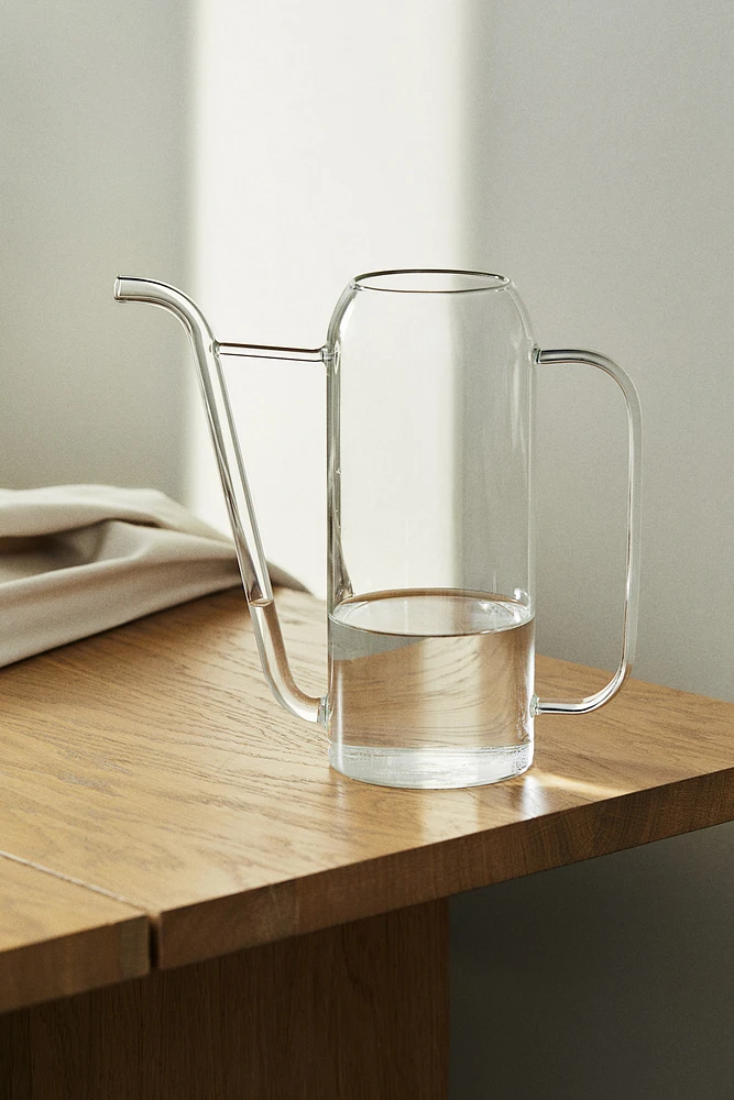 Arrosoir en verre