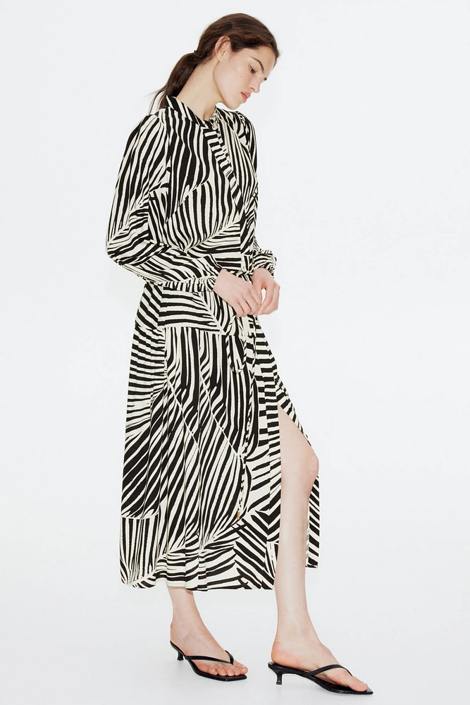 Long Puff-Sleeved Dress